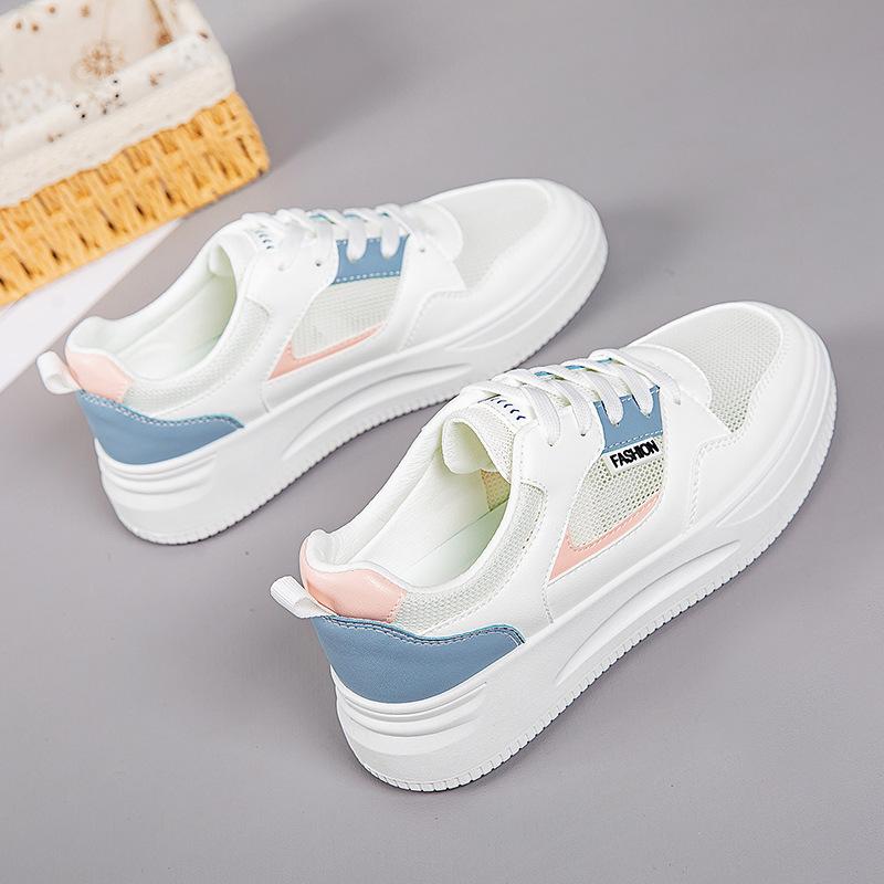 Маленькие белые туфли женские летние 2025 дышащие сетчатые женские туфли тонкие повседневные спортивные туфли универсальные студенческие туфли на платформе