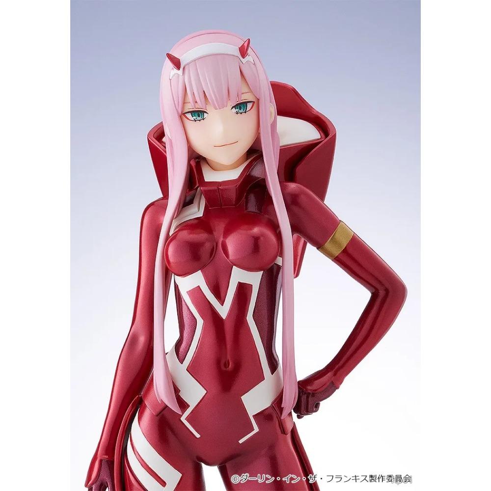 Darling in the FranXX Zero Two 1/7 02 Battle Suit Standing Action Figure 23CM Anime Posture Scene Model Toy Gift Collection PVC