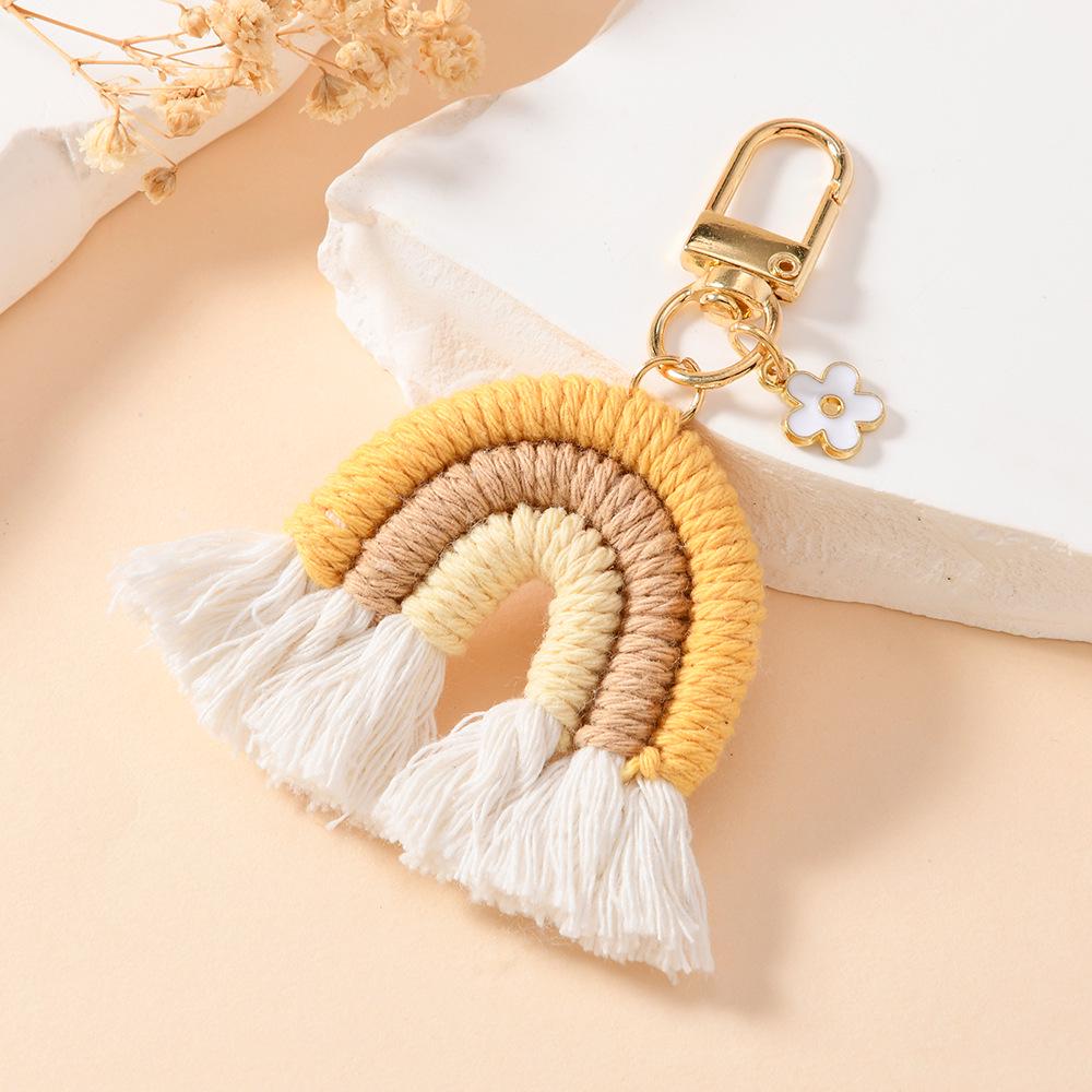 Радужный брелок-подвеска ручной работы