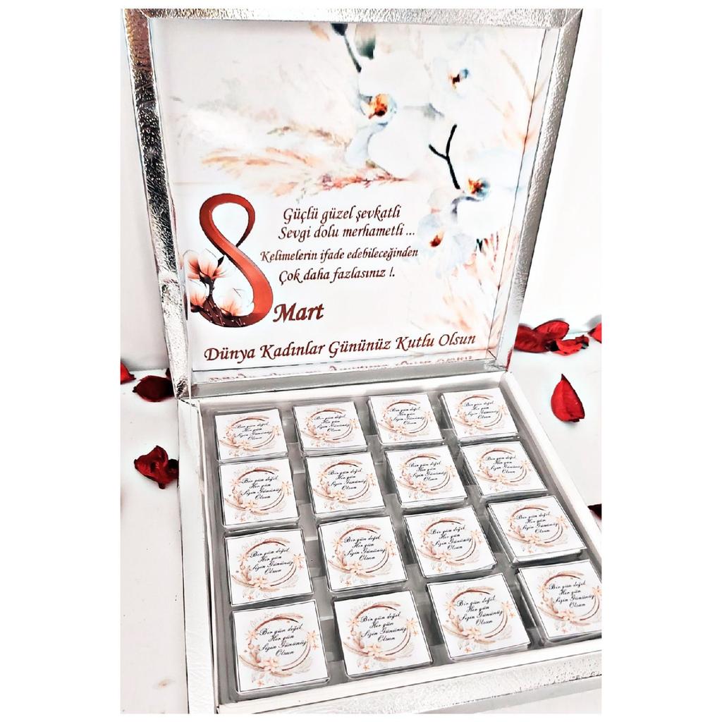 Подарочная шоколадная коробка на женский день