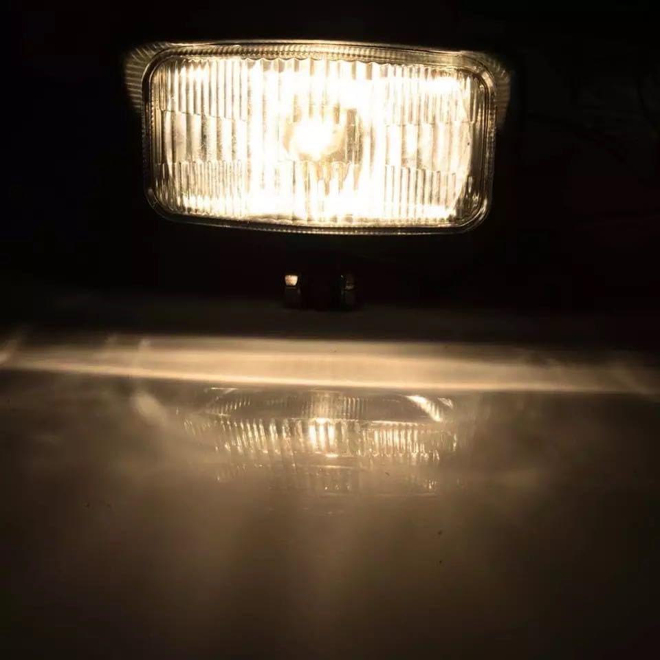 General Purpose Square Headlight Vintage Chopper Harley American Custom Old School Excavator Softail Silver [Deepa Ribusu] [Item]