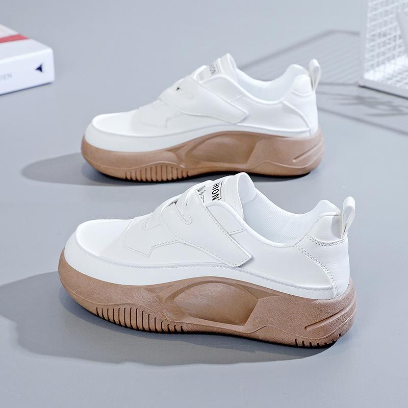 Маленькие белые туфли женские, весна 2023, новые студенческие универсальные туфли на толстой подошве, повседневная обувь на плоской подошве, женская