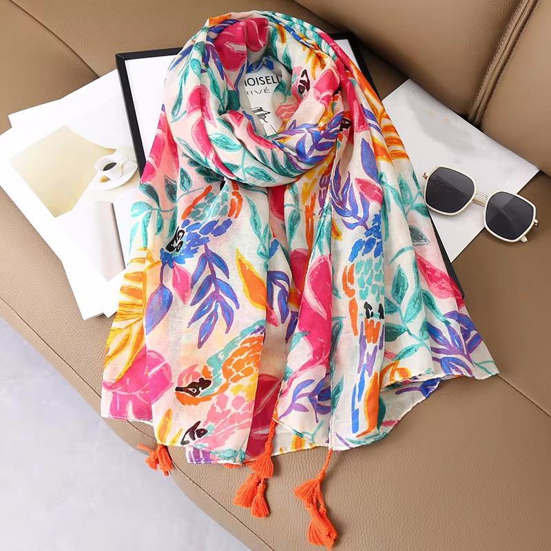 Designer Brand Women Scarf Bohemia Print Lady Shawls Cotton Feeling Soft Oversize Hijabs Neck Headband Tassel Foulard