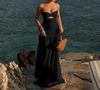 Черное макси-платье без бретелей с вырезами - Элегантная посадка