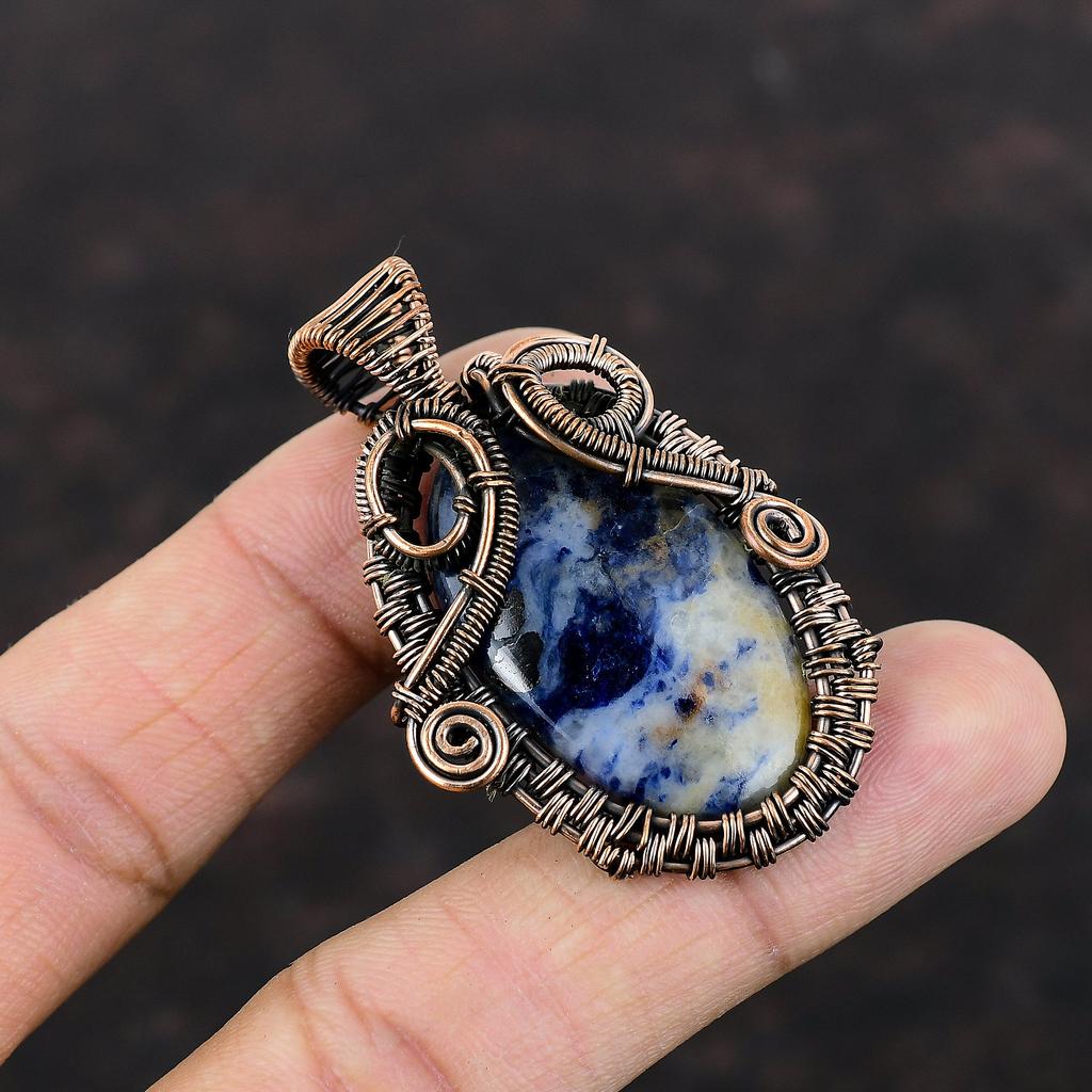 Кулон из содалита, медная проволока, кулон, ювелирные изделия из содалита, элегантный кулон, кулон ручной работы, медные украшения, кулон с драгоценным камнем, подарок для нее