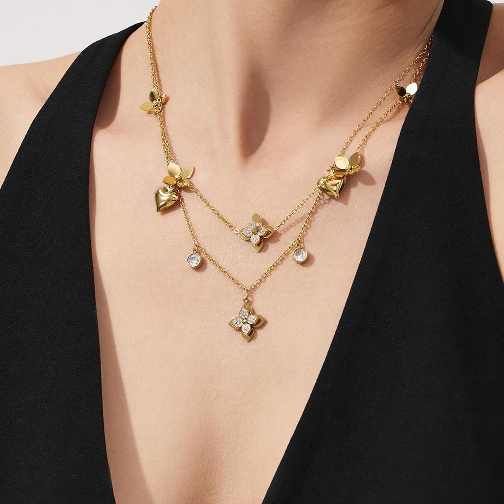 Европейско-американский модный набор ювелирных изделий: Ожерелье, Браслет, Серьги из Нержавеющей Стали с Покрытием 18K Золотом с Цветами из Фианитов.