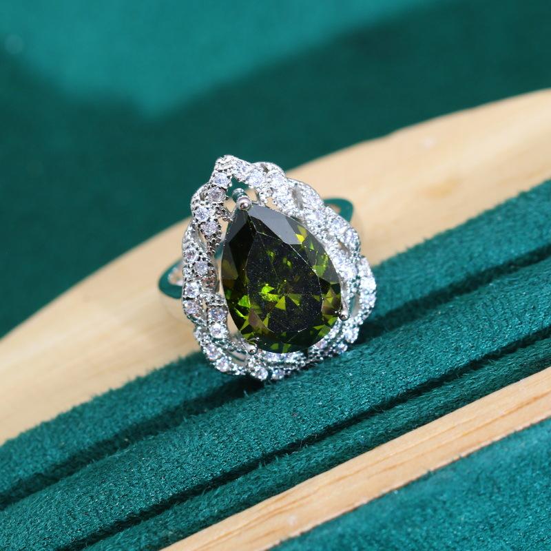 Water Drop Jewelry Europe and The United States Hot Anti-allergy Zircon Necklace Earring Jewelry Set