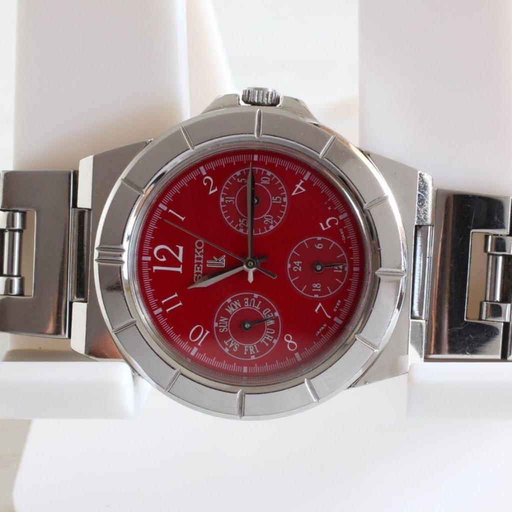 [USED] Working Seiko Lukia Watch 5Y89-0B30