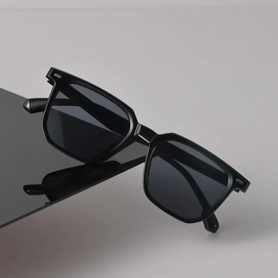 Luxury Sunglasses Women Men Square Mirror Lens Brand Designer Black Sun Glasses Trendy Eyewear Unisex Sexy Cool