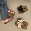 Korean Version of Retro Flat-bottomed Toe Slippers Women's Outer Wear 2025 Summer New Niche Fashion Commuter Open-toed Sandals