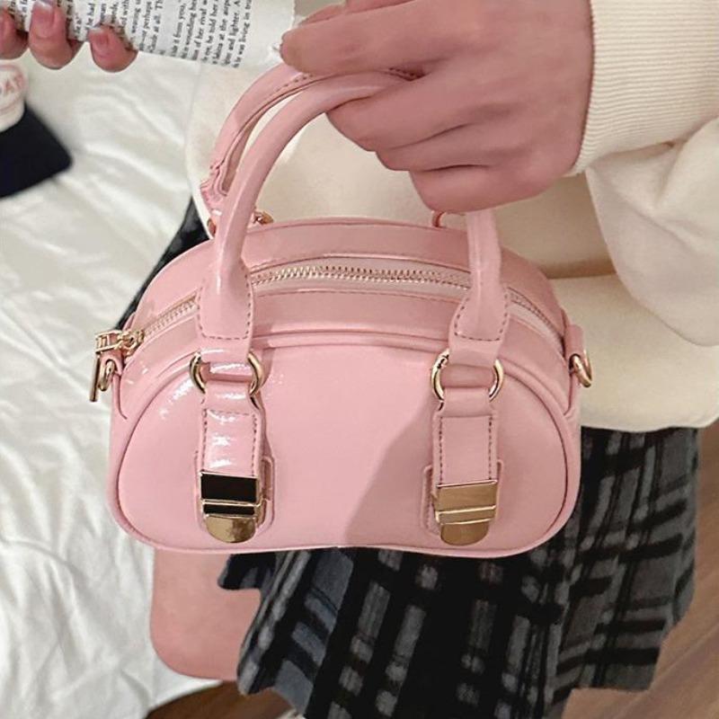 Модная серебряная женская сумка в корейском стиле, новинка 2024 года, модная маленькая кожаная сумка на плечо, повседневная роскошная женская сумка для боулинга