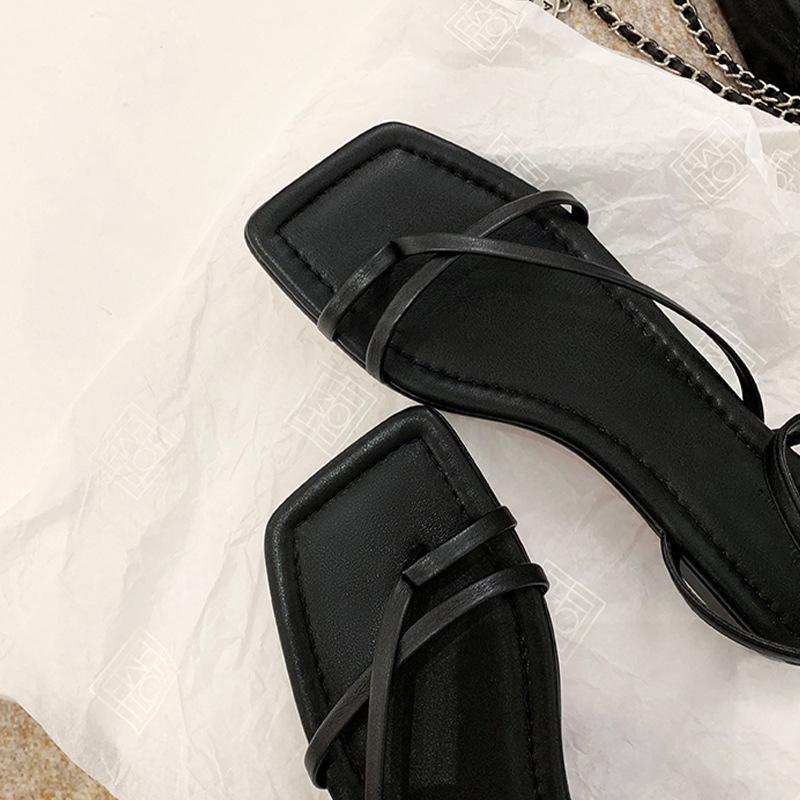 Женская обувь Yuanlitong праздничный стиль~ Корейский стиль блогера квадратный носок перекрестный ремешок закрытый носок сандалии на плоской подошве женские летние