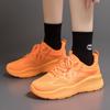 Женские повседневные спортивные кроссовки Flyknit – Универсальные, дышащие кроссовки для бега F8829, Белые, Толстая подошва, Стиль для пары.