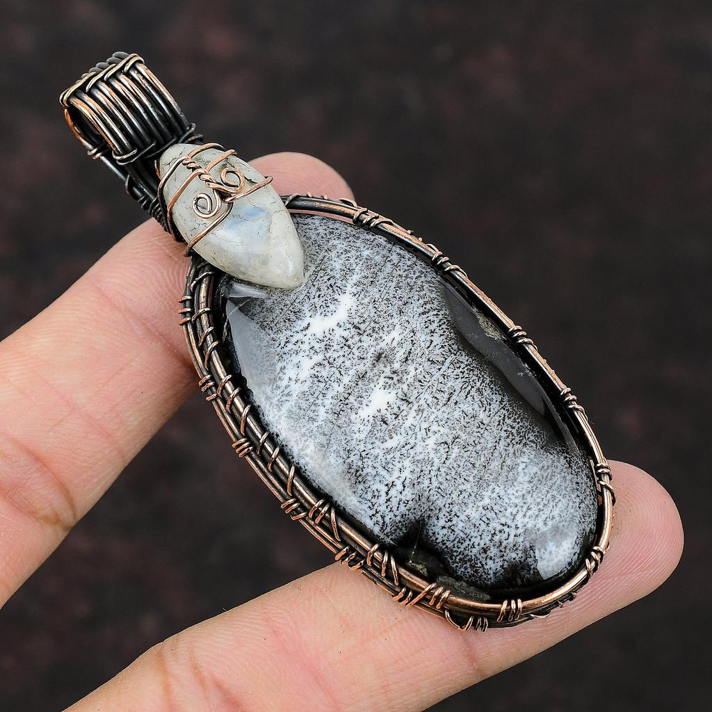Кулон из дендритового опала, кулон, обмотанный медной проволокой, ювелирное изделие с драгоценным камнем радужного лунного камня, кулон ручной работы в стиле бохо, ювелирное изделие из медной проволоки, подарок для него