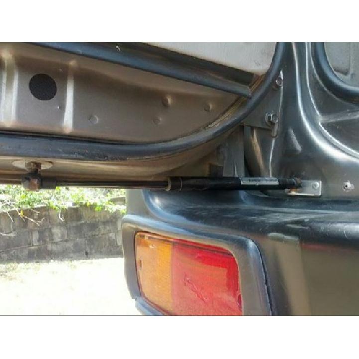 Комплект задней двери-амбара с газовыми упорами для Nissan Patrol GU Y61 Серии 1/2/3