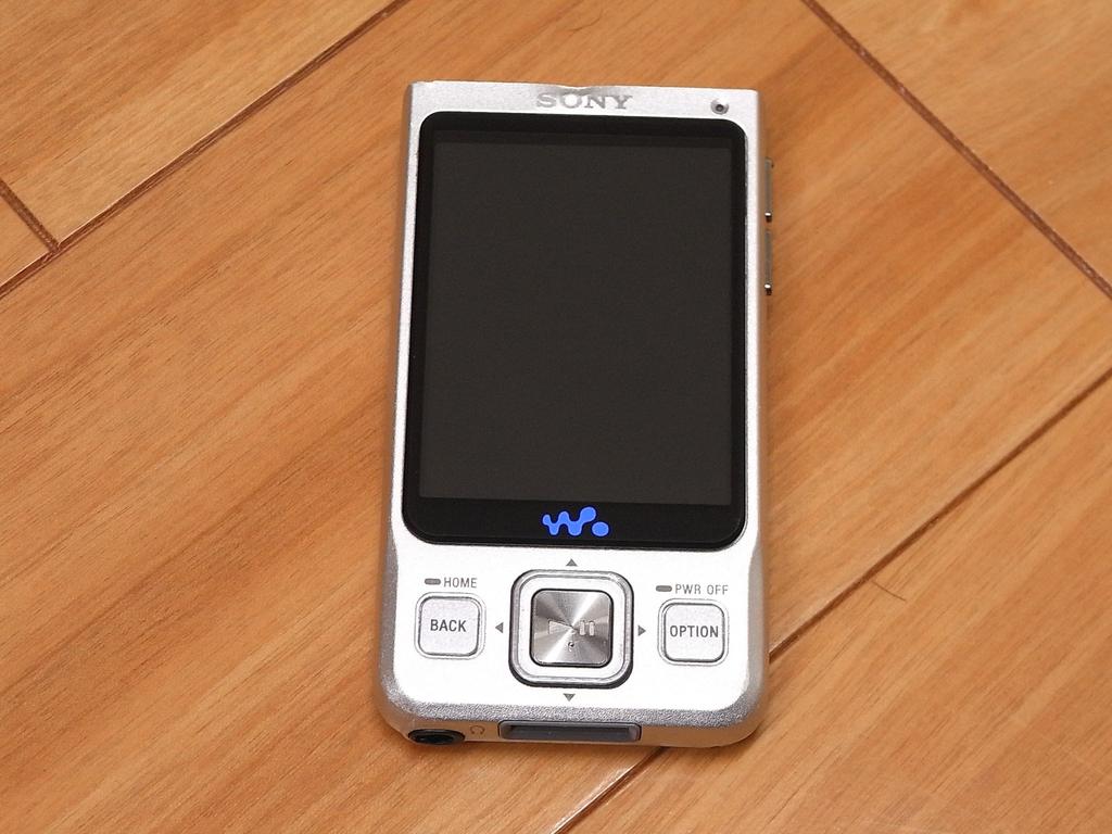 Sony Walkman A Series One Seg 8GB Silver Built-in NW-A918S