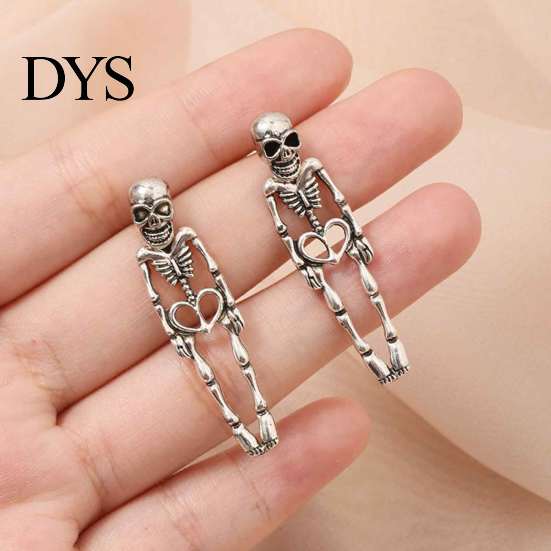 Eye Catching Punk Metal Earrings 2Pcs Skeleton for Women, Gothic Alloy Drop Earrings, Hypoallergenic Retro Dark Style Skull Dangle Halloween
