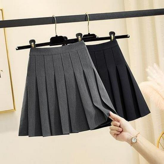Women's Pleated Midi Skirt: 2024 Slimming High Waist A-Line for Spring & Autumn, Anti-Exposure in Black/Grey