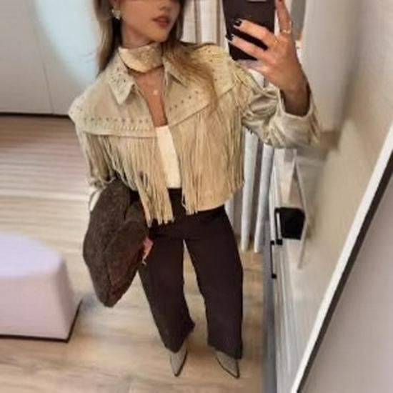 Женская кожаная куртка с ретро-кисточками и заклепками, лето 2025