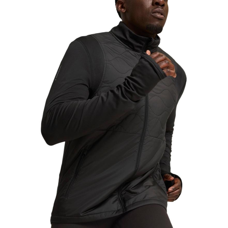 Puma КУРТКА RUN CLOUDSPUN WRMLBL СУПЕРТЕПЛАЯ СВЕТООТРАЖАЮЩАЯ ПЭЧВОРК НА ФЛИСОВОЙ ПОДКЛАДКЕ ТЕПЛАЯ ДЛЯ БЕГА СЛИМ ФИТ С ДЛИННЫМ РУКАВОМ 524613-01