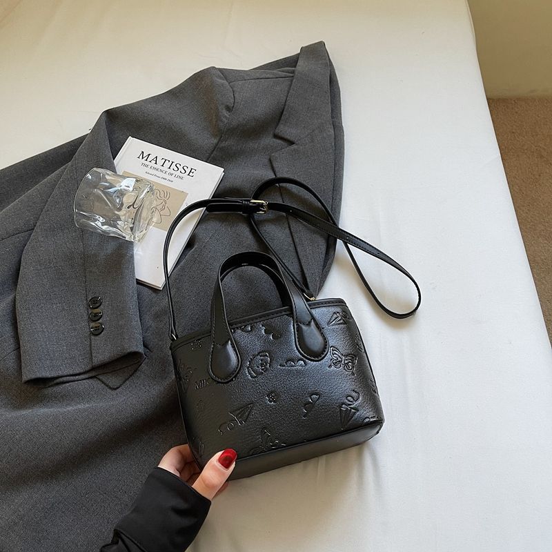 This Year's Popular Contrasting Small Bag Women's 2025 New Spring and Summer Crossbody Bag Super Hot Embossed Handbag Shoulder