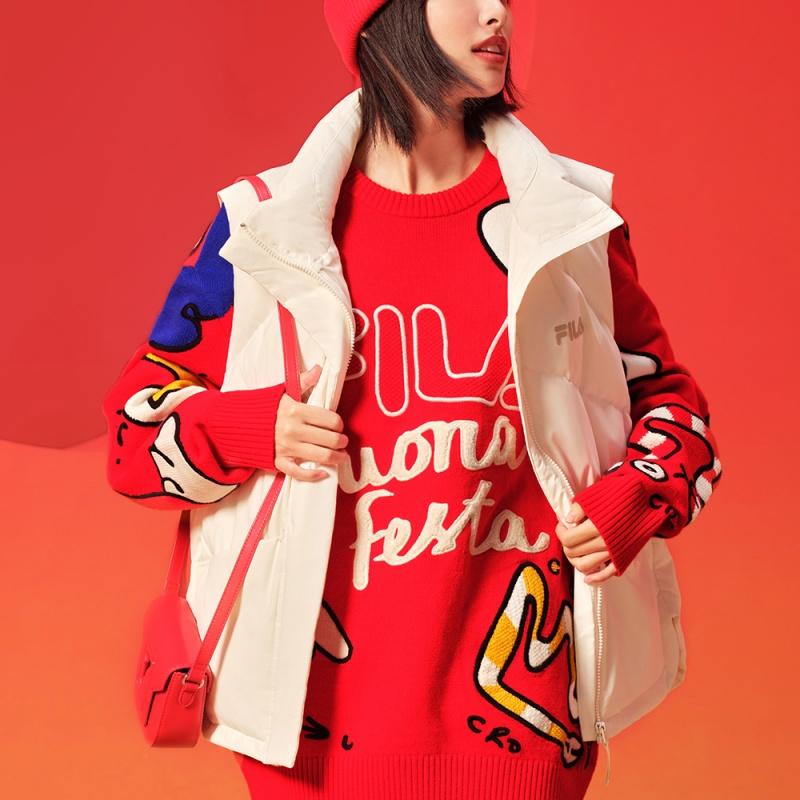 Fila Оригинальная Новогодняя Серия Удобный Приятный к Коже Теплый Водоотталкивающий Жилет Женский жилет Светло-Бежевый F11W519901F-IV