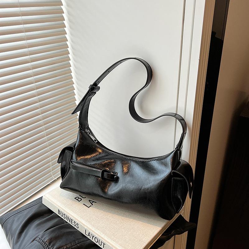 Niche Bag Women's Large-capacity New Summer Fashion Messenger Bag Single Shoulder Underarm Dumpling Bag