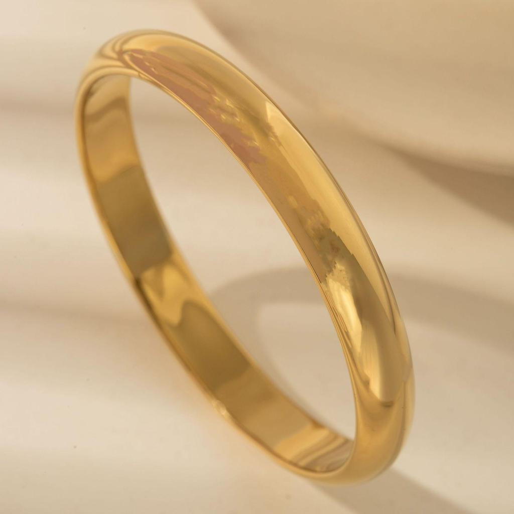 Европейский и американский браслет из нержавеющей стали с золотым покрытием: Роскошный, Современный и Атмосферный