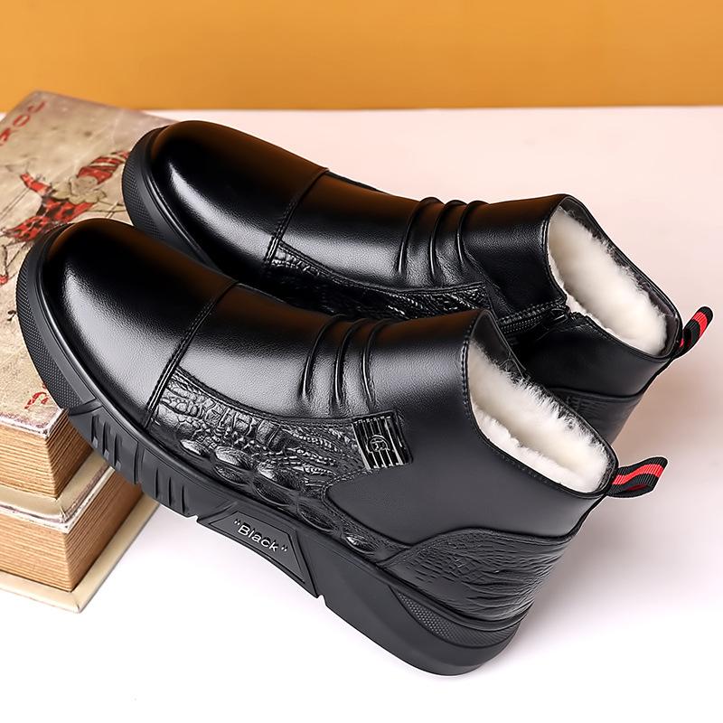 Новые мужские кожаные ботинки 2025 Мужские модные плюшевые зимние хлопковые туфли Модные ботинки в британском стиле Мужская обувь