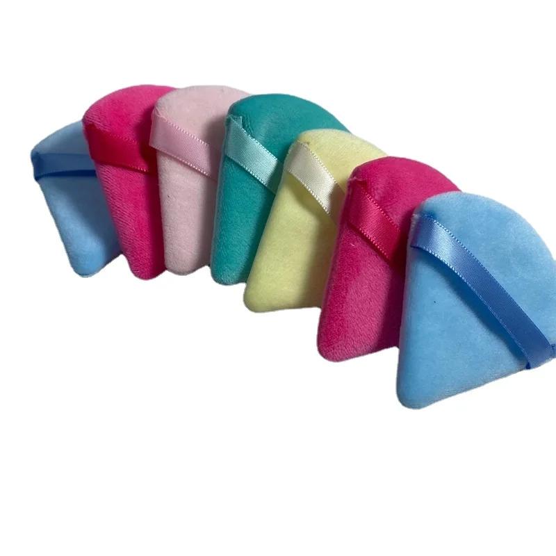 1pc Velvet Triangle Shaped Powder Puff Wet Dry Used Washable Soft Makeup Sponge Tool For Foundation Powder Blusher