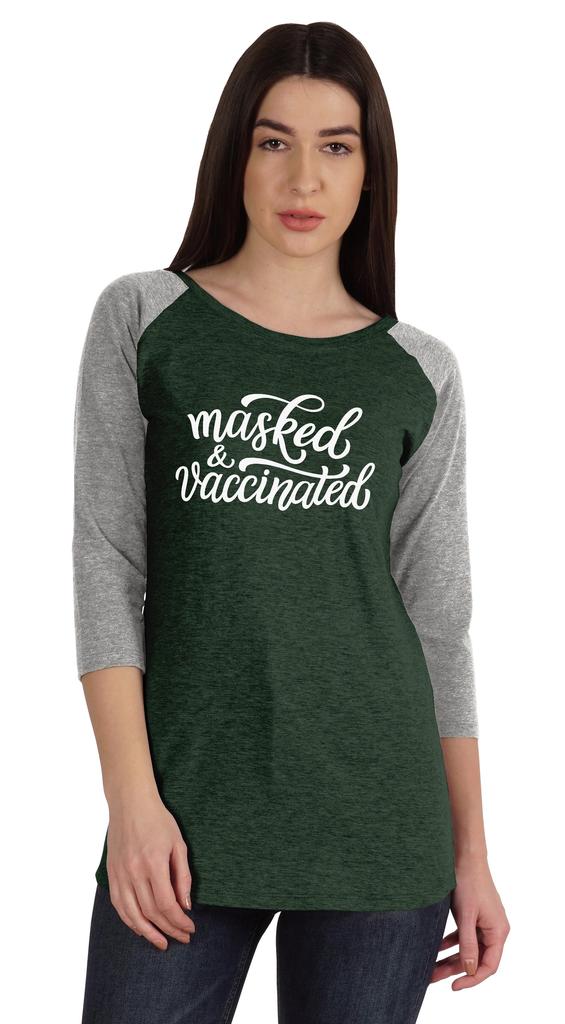 Inkmeso Маскированный и вакцинированный Забавная футболка с вырезом лодочкой в поддержку вакцинации для женщин