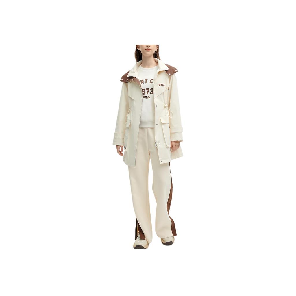 Новые куртки и пальто FILA женские, цвет восточный белый F11W419701F-WT