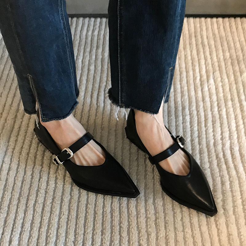 Супер королевский! Туфли Мэри Джейн с острым носком, черные, однотонные, с универсальным легким носком, на низком каблуке, новые модели весны и осени 2025 года