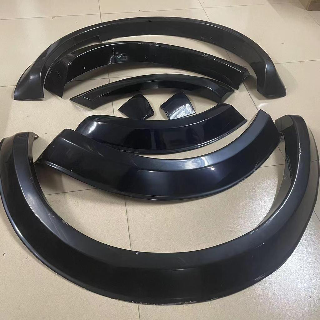 Ford Everest 15-18 ABS Anti-Collision Mudguard Wheel Arch - No Drilling Needed