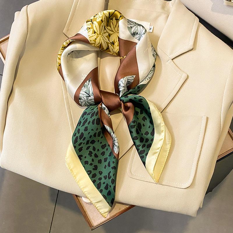 Элегантный леопардовый шарф для леди, модный квадратный шелковый шейный платок, бандана, фуляр, мягкие повязки для волос, женский, новый, буфанда