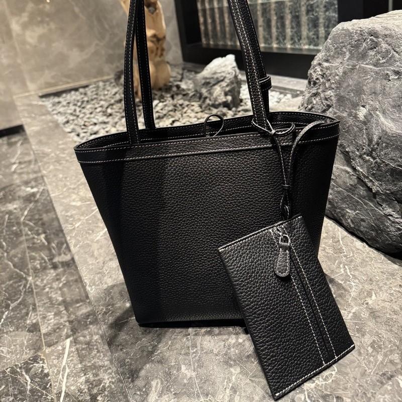 2025 New Style Genuine Leather Womens Bag Top Layer Cowhide TR Highlight Color Blocking Tote Bag Simple Retro Style Cross-Border