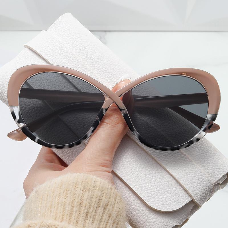 Trend contrasting colors sunshade new sunglasses sunglasses women's UV protection European and American fashion sunscreen