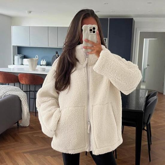 Women's Fleece Jacket Oversized Zip Up Stand Collar Fuzzy Sherpa Coat with Pockets Casual Winter Fall Outerwear