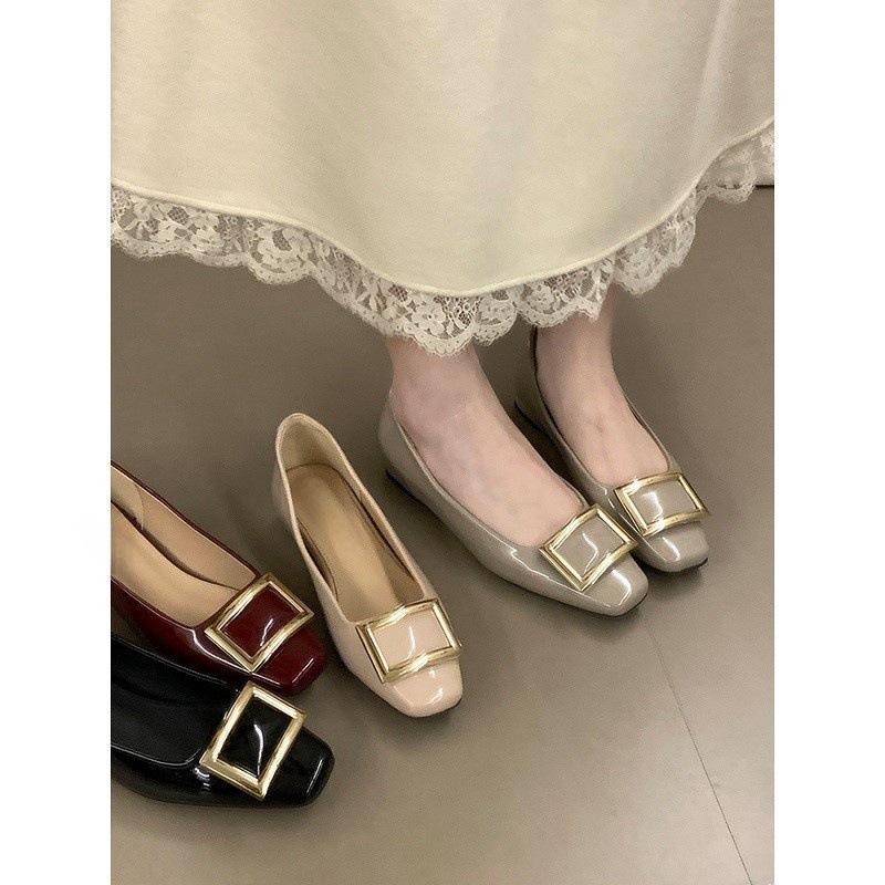 Temperament Metal Square Buckle Single Shoes Patent Leather Square Head Shallow Mouth Temperament Internal Height Increase Small Leather Shoes