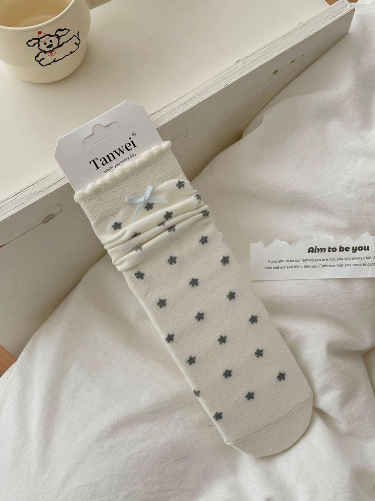 Korean Style Mid-Calf Bow Socks with Stars in Grey and White for Spring/Summer