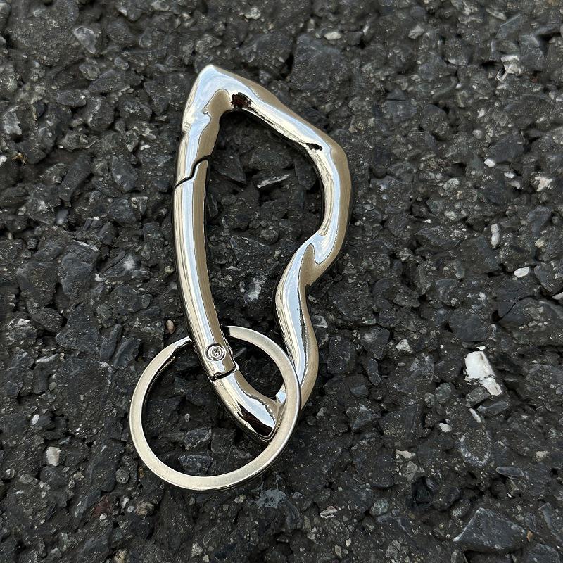 Y2K Punk Star Oval Essential Icon Carabiner Keychain Mountaineering Car Key Ring Gothic Backpack Decor