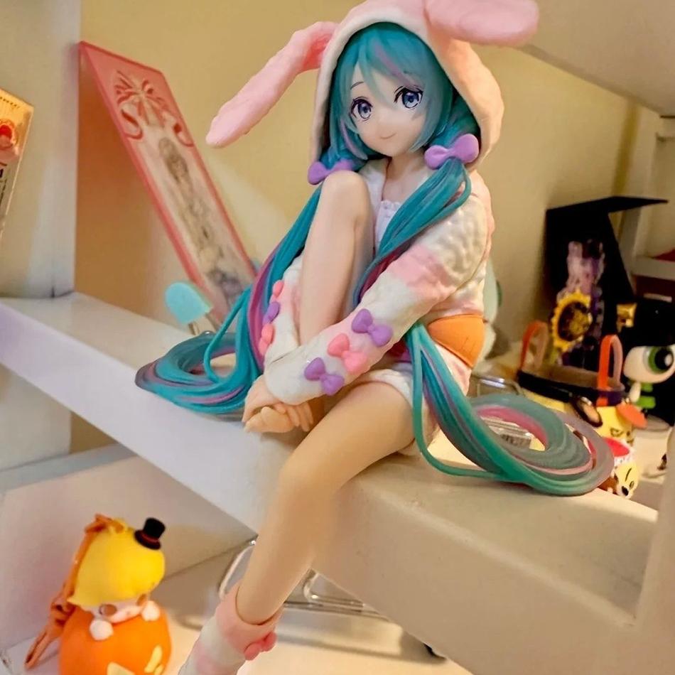 15 см Аниме ХАТСUNE MIKU Фигурка Стопор для лапши Фигурка Пижама с заячьими ушками ПВХ Декорация Модель Игрушки Фигурка Действия Коллекция Подарки