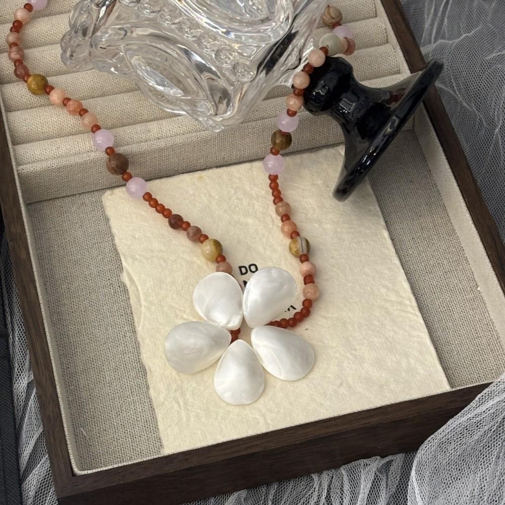 Beaded Shell Flower Necklace Boho Ocean Style Neck Chain Childishness Stone Pendant Necklace  Party