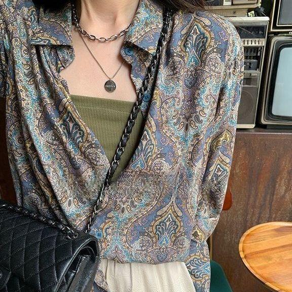 Floral Shirt for Women with Hong Kong Style Retro Charm A Unique Small Top A High-end Sun-protective Shirt