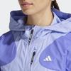 Adidas Женская беговая куртка Iw0034 Owned Run baSe Windlady Jacket