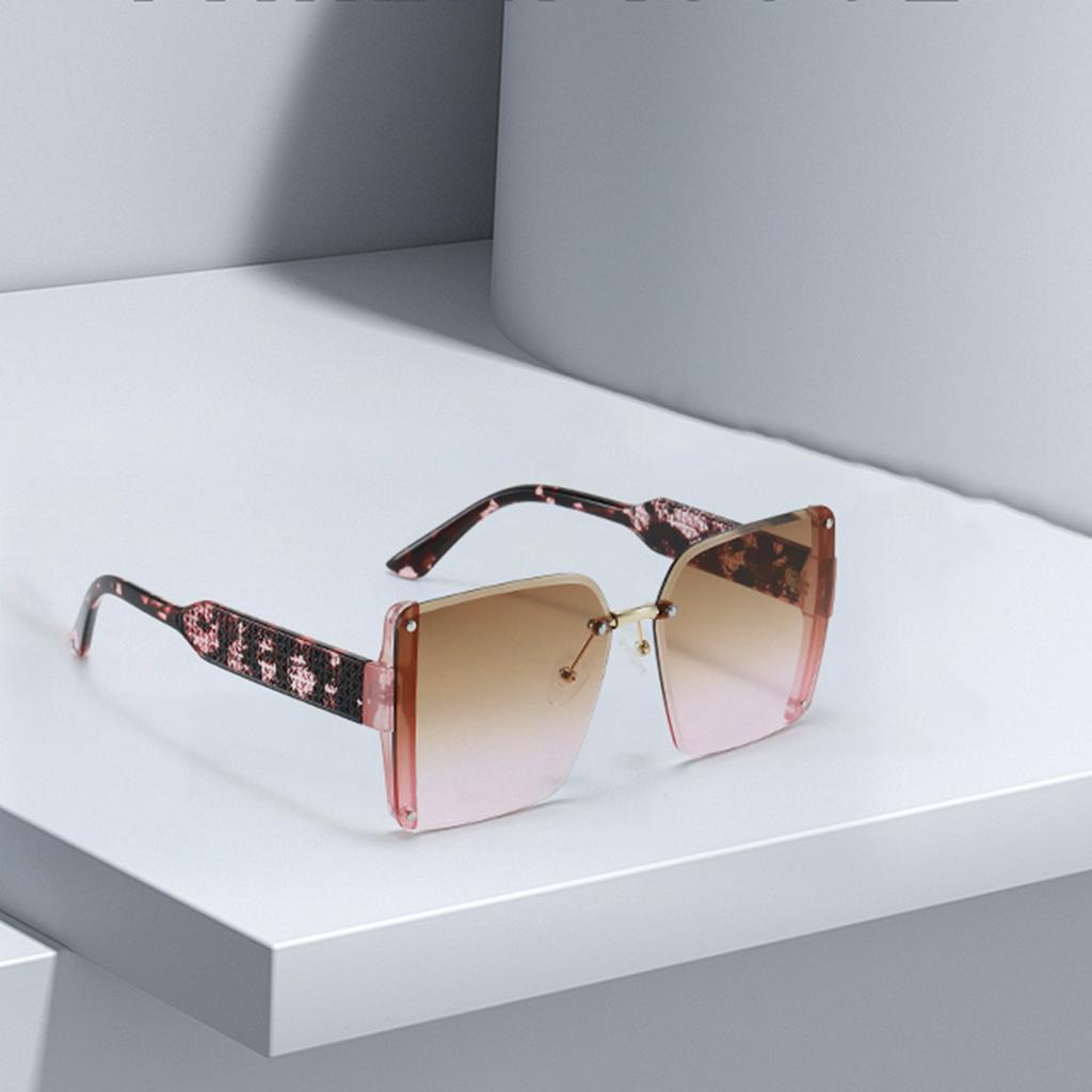 Modern Fashion Orange Grey Gradient Square Sunglasses With Orange Metal Strip Decoration Sunglasses Women Glasses Women