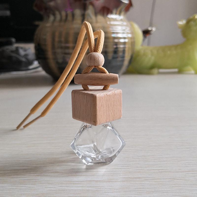 Квадратный стеклянный подвесной флакон для автомобильного парфюма с крышкой из бука