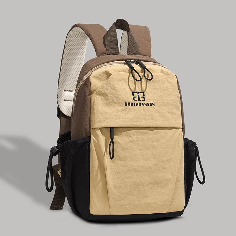 Легкий и универсальный рюкзак, новый простой для путешествий и отдыха, контрастные цвета, школьный рюкзак для альпинизма