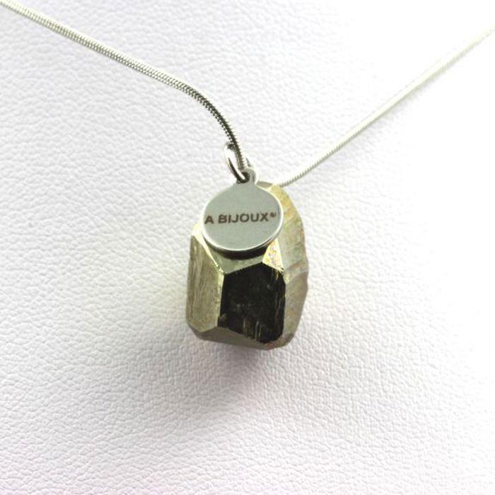 Collier Pyrite brut 34.9 carats