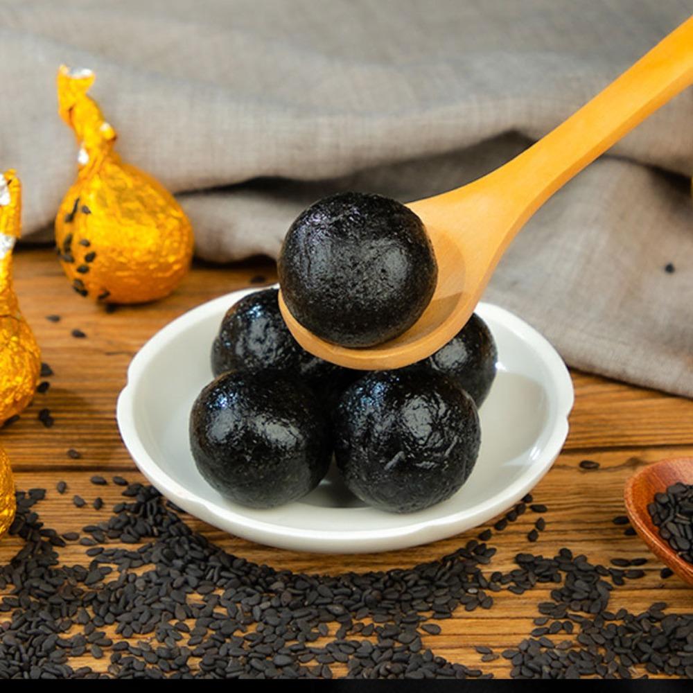 12PCS Black Sesame Balls 9 Steamed 9 Sun Dried Chinese Herbal Snack 9g per Pill
